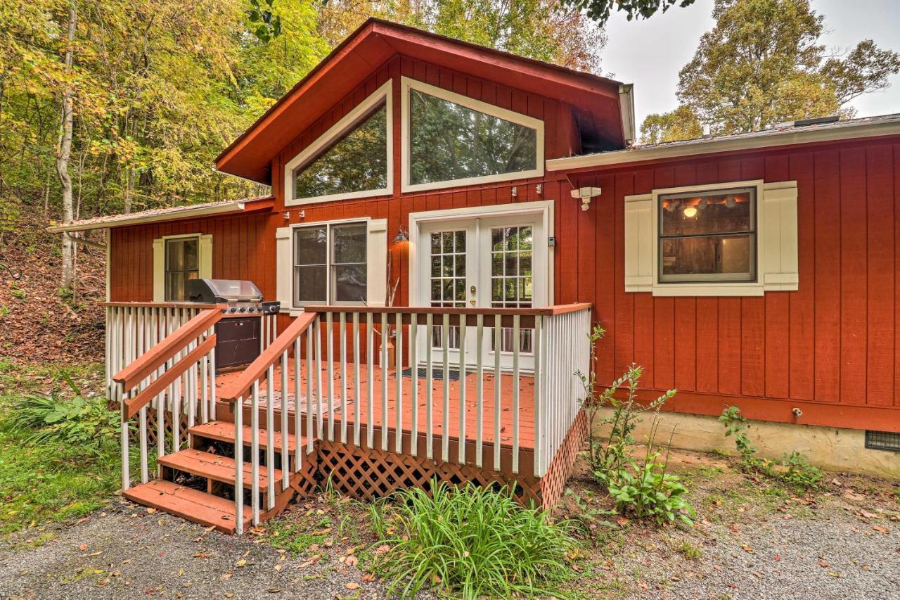 Rustic Red Cabin With Deck In Maggie Valley Club! Zewnętrze zdjęcie