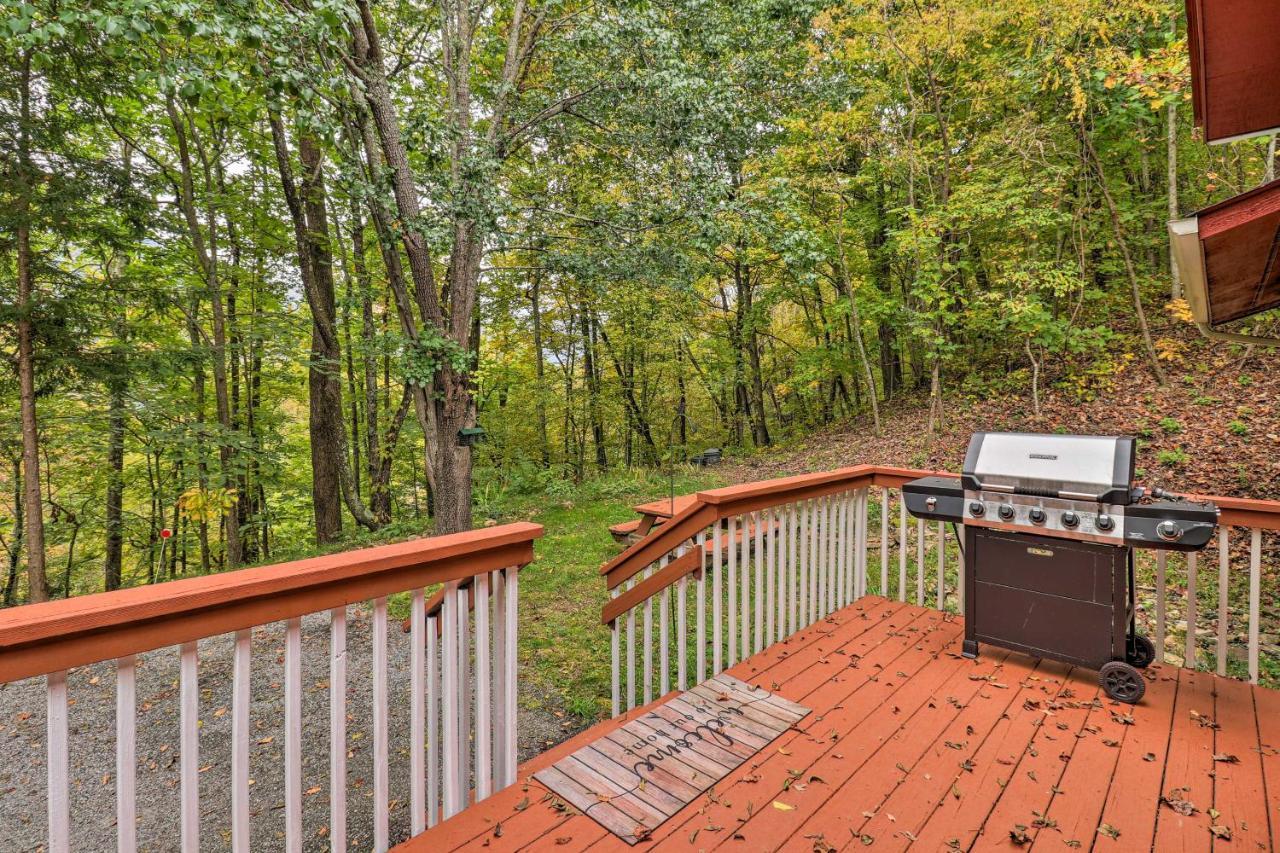 Rustic Red Cabin With Deck In Maggie Valley Club! Zewnętrze zdjęcie